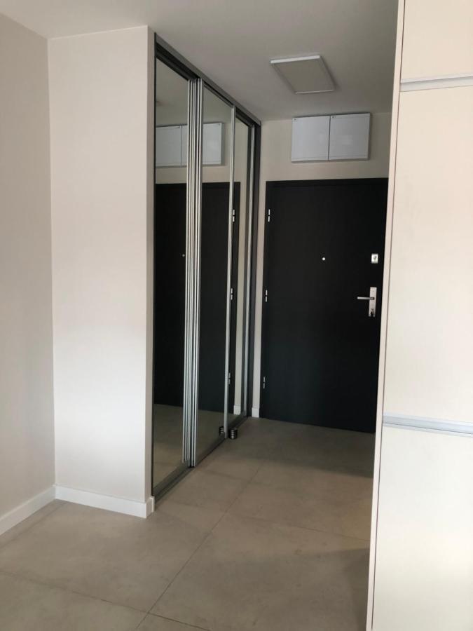 Apartament De Lux Apart 45 Grabiszynska Wrocław Buitenkant foto