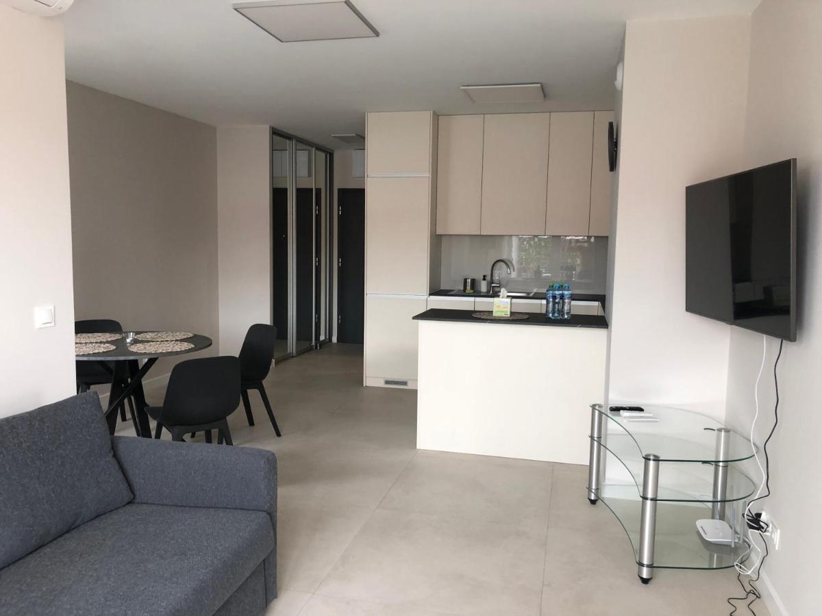 Apartament De Lux Apart 45 Grabiszynska Wrocław Buitenkant foto